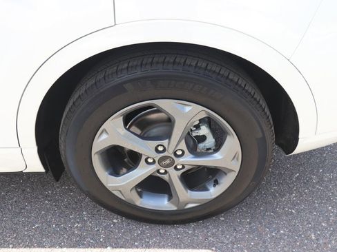 Certified 2024 Ford Escape ST-Line w/ Tech Pack #1 FWD image 16
