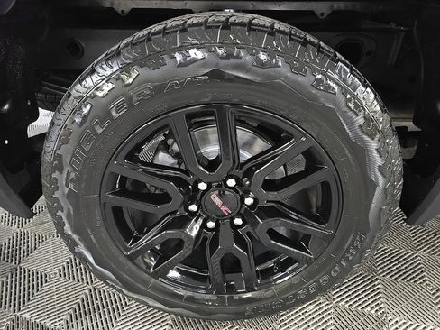 Used 2022 GMC Sierra 1500 Elevation AWD/4WD image 13