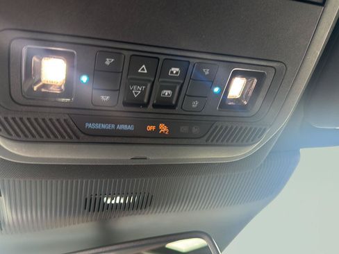 Used 2025 Ford Explorer ST AWD/4WD image 18