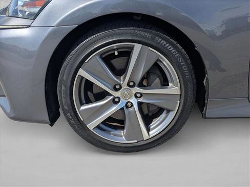 Used 2016 Lexus GS 200t w/ Premium Package RWD image 24