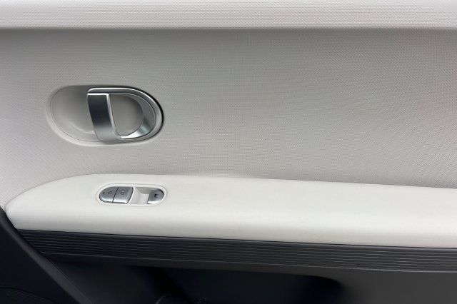 Certified 2024 Hyundai Ioniq 5 SEL RWD image 22