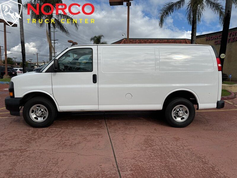 Used 2021 Chevrolet Express 2500 w/ Driver Convenience Package RWD image 7