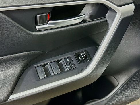 Certified 2023 Toyota RAV4 SE image 12