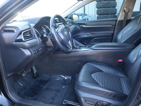 Used 2019 Toyota Camry SE image 48