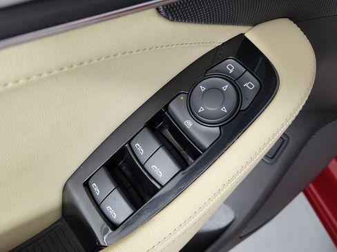 Certified 2024 Cadillac CT5 Luxury RWD image 18