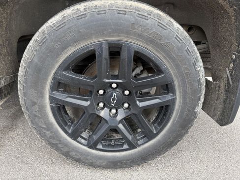 Used 2023 Chevrolet Silverado 1500 RST image 16