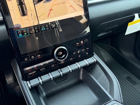 New 2027 GMC Terrain Denali w/ LPO, Black Badging Package AWD/4WD image 24