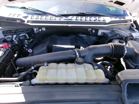Used 2020 Ford F150 XL w/ Equipment Group 101A Mid AWD/4WD image 19