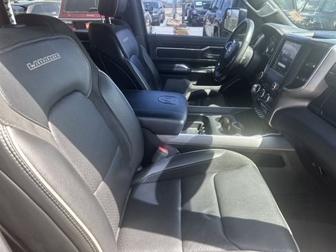 Used 2020 RAM 1500 Laramie w/ Sport Appearance Package AWD/4WD image 32