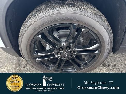 New 2026 Chevrolet Traverse LT w/ Driver Confidence Package AWD/4WD image 22
