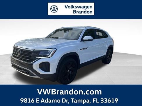 New 2026 Volkswagen Atlas Cross Sport SE FWD image 1