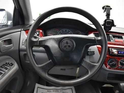 Used 2005 Mitsubishi Lancer ES FWD image 19