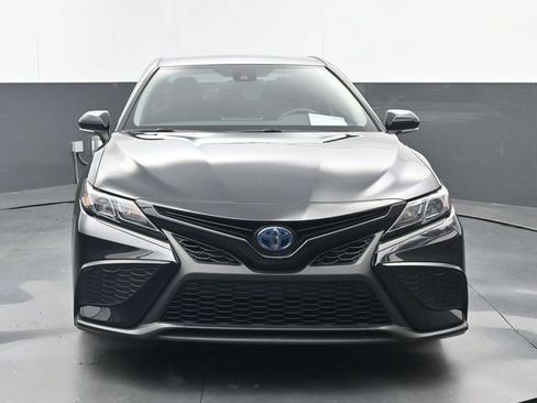Used 2023 Toyota Camry SE FWD image 21