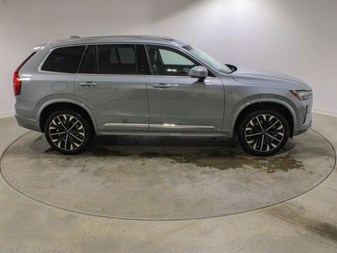 New 2026 Volvo XC90 B6 Ultra w/ Protection Package AWD/4WD image 6
