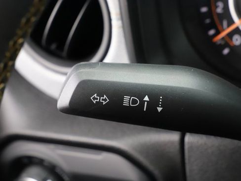 Used 2024 Jeep Gladiator Sport image 35