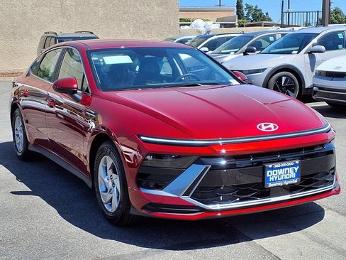 New 2026 Hyundai Sonata SE FWD image 3