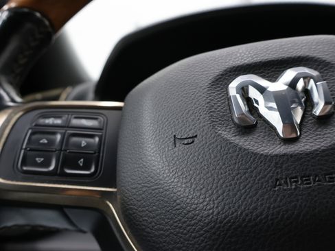 Used 2021 RAM 3500 Limited image 15