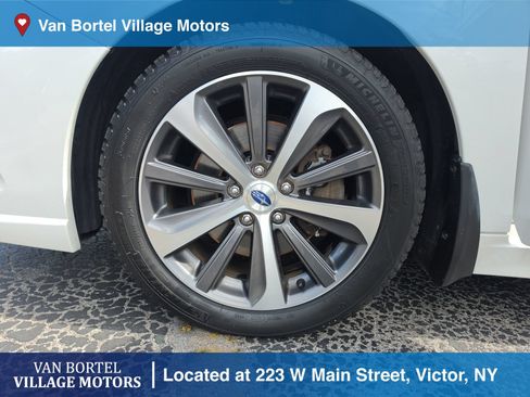 Used 2018 Subaru Legacy 3.6R Limited AWD/4WD image 31