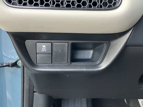 Used 2025 Honda HR-V EX-L image 19