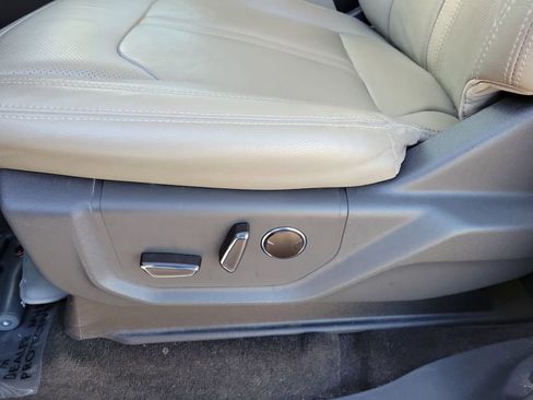 Certified 2021 Ford Expedition Max Limited image 23