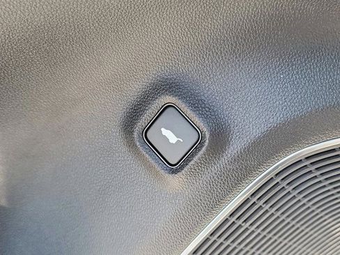 Used 2024 Acura MDX FWD w/ Technology Package image 17