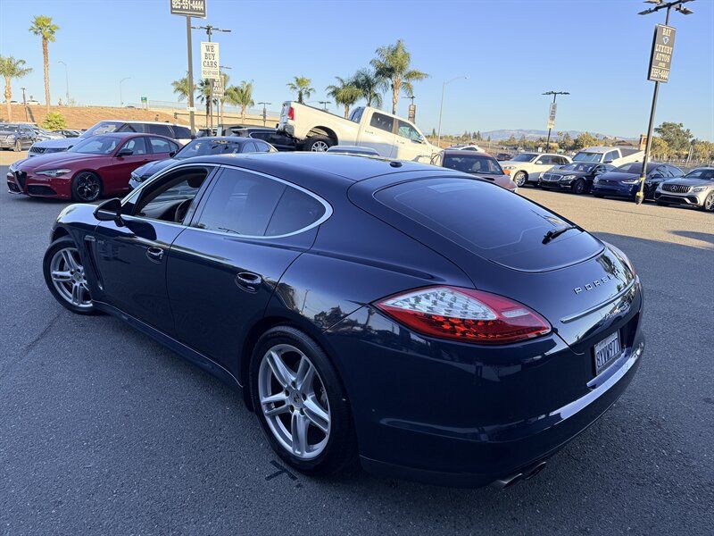 Used 2013 Porsche Panamera S RWD image 5