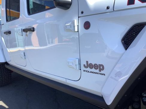 New 2026 Jeep Gladiator Rubicon AWD/4WD image 46