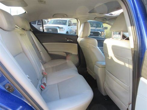 Used 2018 Acura ILX w/ Special Edition Package image 28