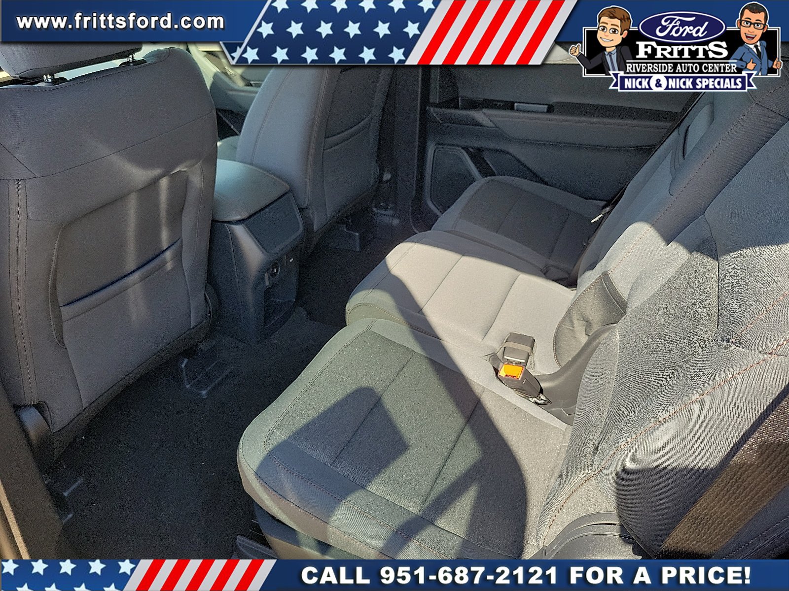 New 2026 Ford Explorer Active RWD image 15