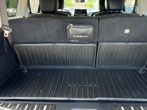 Used 2024 Nissan Armada Platinum w/ Captain's Chairs Package AWD/4WD image 11