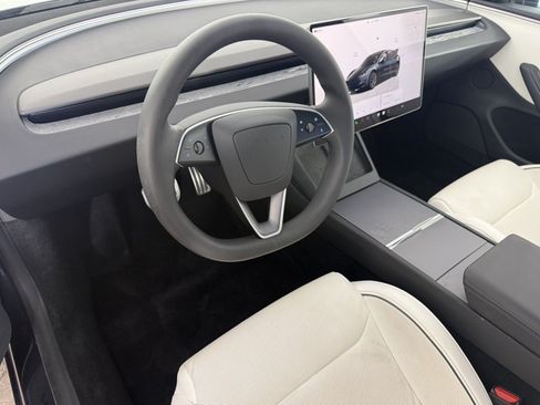 Used 2024 Tesla Model 3 Performance AWD/4WD image 17