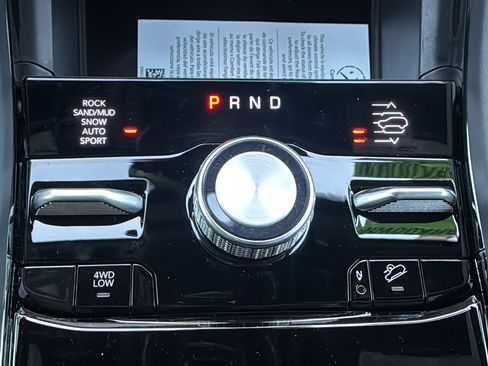 New 2025 Jeep Grand Cherokee L Summit image 34