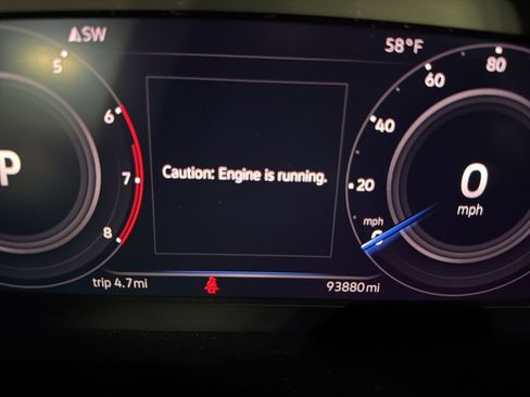 Used 2020 Volkswagen Tiguan SEL image 12