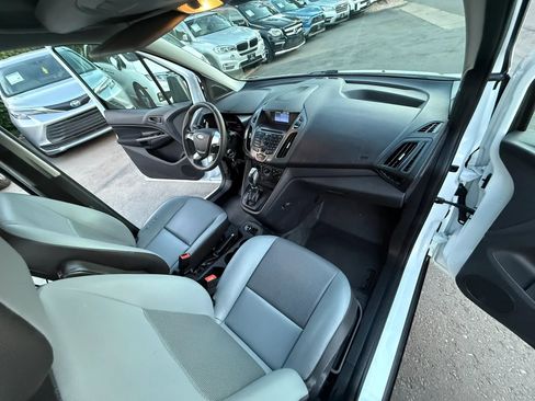 Used 2016 Ford Transit Connect XL FWD image 17