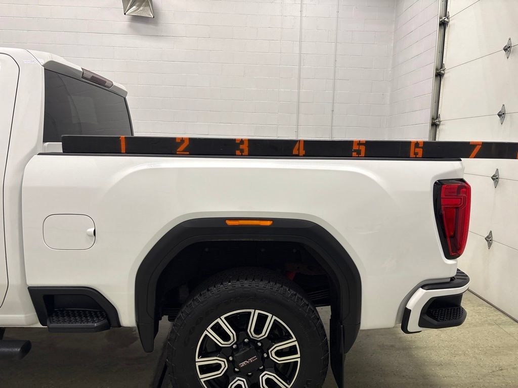 Used 2023 GMC Sierra 2500 AT4 w/ Snow Plow Prep/Camper Package AWD/4WD image 13