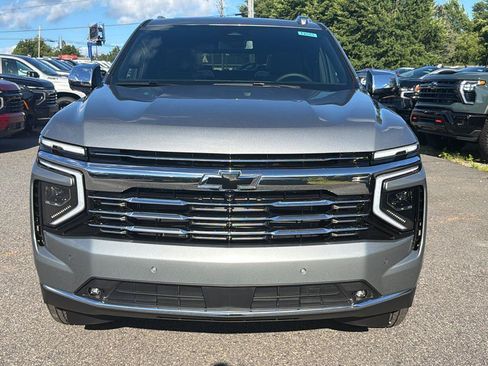 New 2026 Chevrolet Suburban Premier w/ Sun And Tow Package AWD/4WD image 2