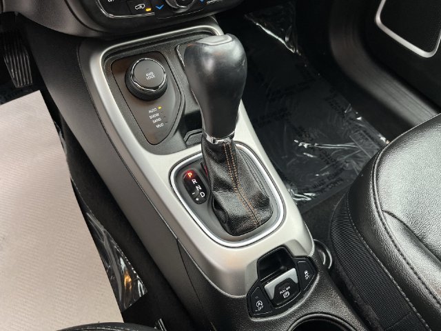 Used 2019 Jeep Compass Latitude AWD/4WD image 23