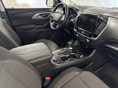 Used 2020 Chevrolet Traverse LT FWD image 30
