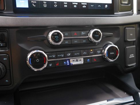 Used 2026 Ford F250 Platinum AWD/4WD image 21