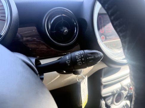 Used 2010 MINI Cooper S w/ Premium Pkg image 40