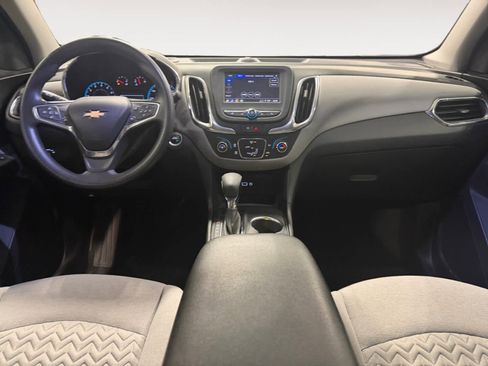 Used 2022 Chevrolet Equinox LS AWD/4WD image 11