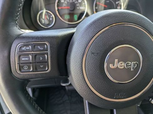 Used 2015 Jeep Wrangler Unlimited Sahara w/ Max Tow Package AWD/4WD image 14