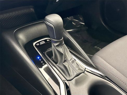 Certified 2024 Toyota Corolla SE w/ Convenience Package image 25