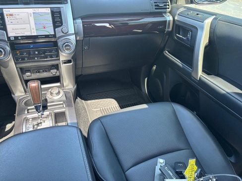 Certified 2024 Toyota 4Runner Limited AWD/4WD image 15