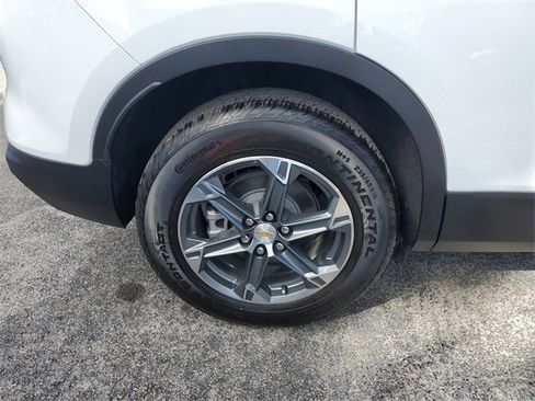 New 2025 Chevrolet Blazer LT image 5