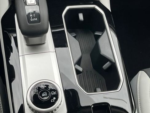 New 2026 Mitsubishi Outlander SE FWD image 28