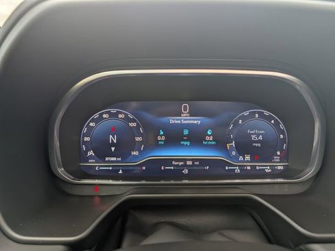 Used 2023 Chevrolet Tahoe Premier w/ Premium Package image 17