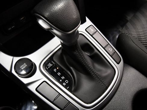 Certified 2024 Kia Seltos LX image 27