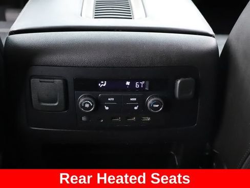 Used 2018 GMC Yukon Denali w/ Open Road Package AWD/4WD image 30