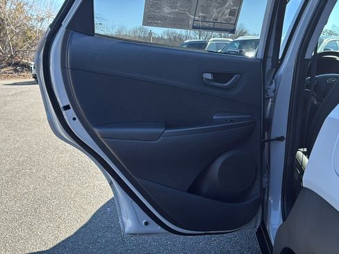 Used 2023 Hyundai Kona SEL image 23